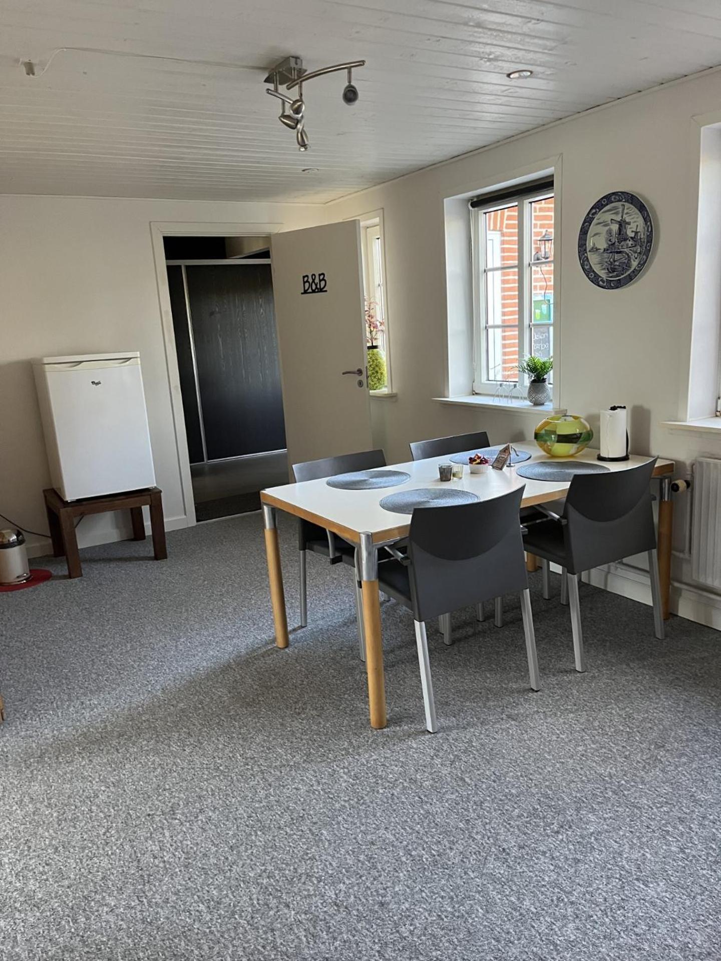 Familiehuis Boysen Bed&Breakfast รีเบอ ภายนอก รูปภาพ